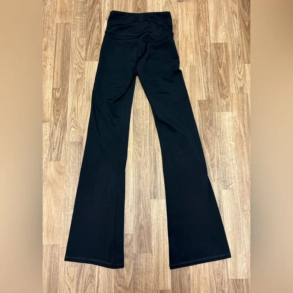 American Eagle The Everything Flare Black High Rise Leggings Womens XS